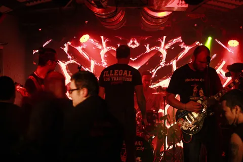 KT BANDITS, INDIÁNSKÁ REZERVACE a INFARKT