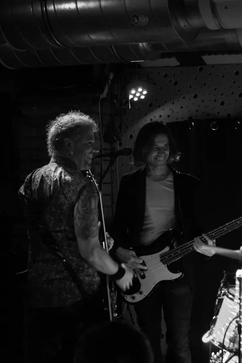 Tight Finks a Time shifter dokázali, že punk u nás opravdu žije!