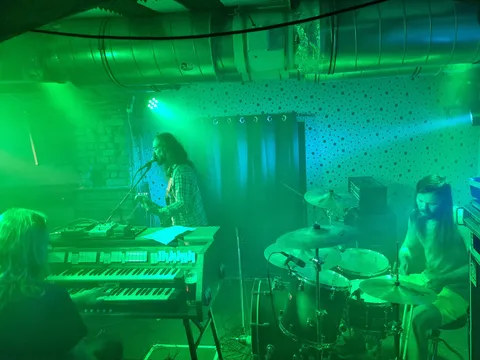 Ozymandias (AT), Acid Row (CZ) a Miserere (DE) ve Falconu - oslavy 17.11. tak trochu jinak!
