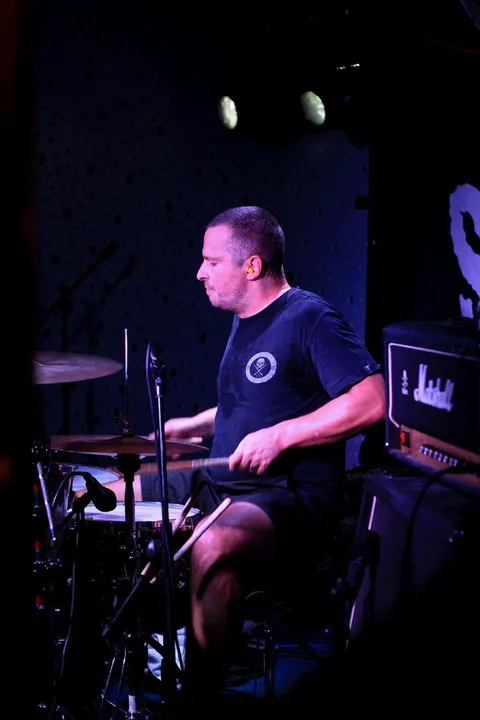 Tight Finks a Time shifter dokázali, že punk u nás opravdu žije!