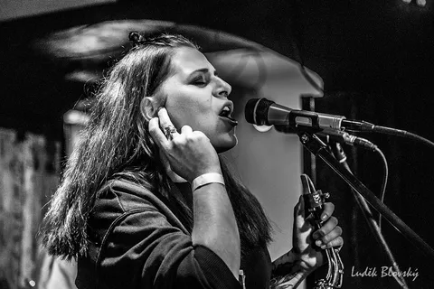 Energie sršela z pódia! O perfektní večírek se postaraly kapely Radosta a Jolly Joker & P.B.U. ⚡⚡