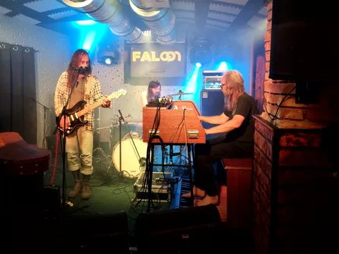 Ozymandias (AT), Acid Row (CZ) a Miserere (DE) ve Falconu - oslavy 17.11. tak trochu jinak!
