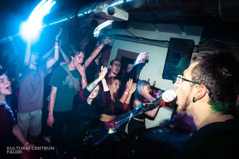 Úžasný koncert k 5. narozeninám klubu Falcon!