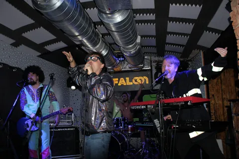 CHAI, JOKERS A MOLOTOV PARTY - to byla pořádná párty