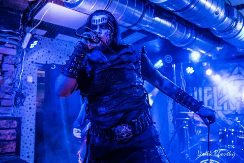Welicoruss a Animal Hate rozhýbali Falcon!